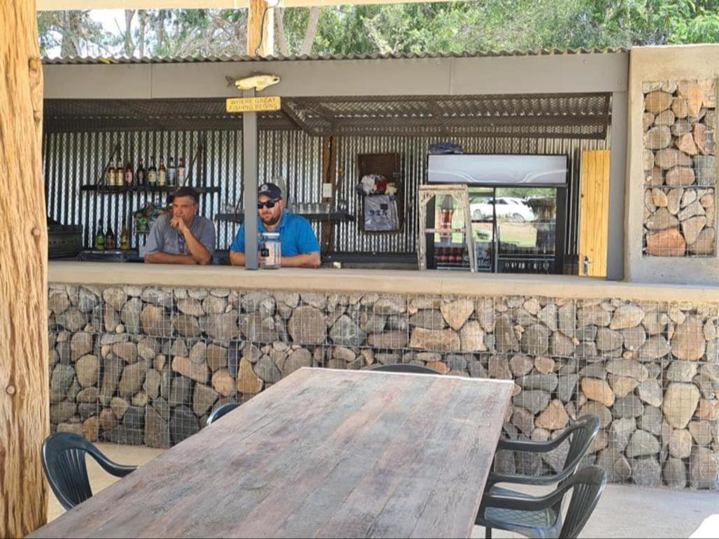 Kwelanga River Lodge Vioolsdrift Екстериор снимка